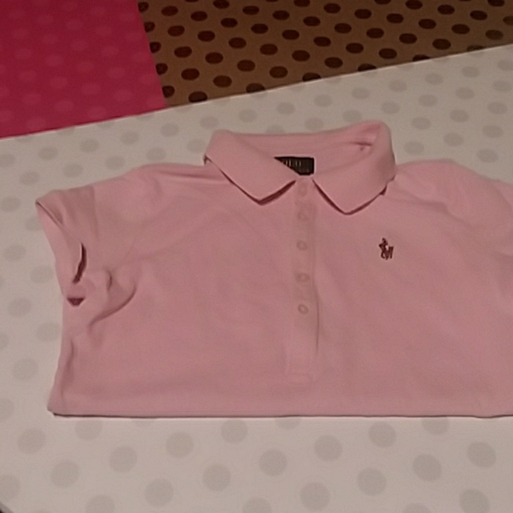 Girls shirt.